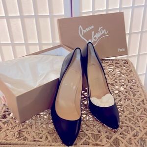 Christian Louis Boutin Elouise 100 NAPA shinny Black US size 9. New